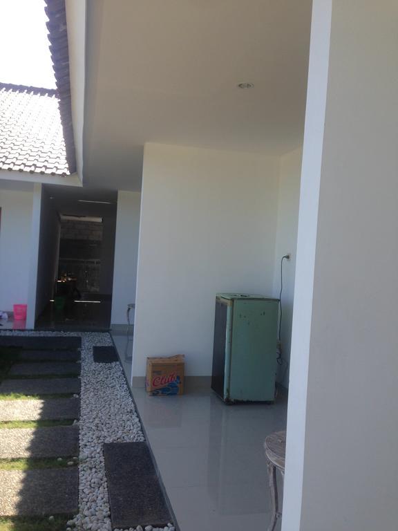 Pererenan Nengah Guest House Canggu Екстериор снимка