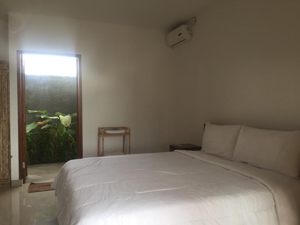 Pererenan Nengah Guest House Canggu Екстериор снимка
